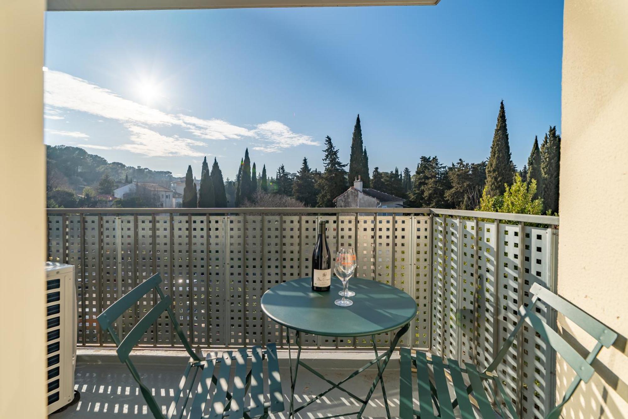 Apartment Fables Du Jardin De La Fontaine Nimes